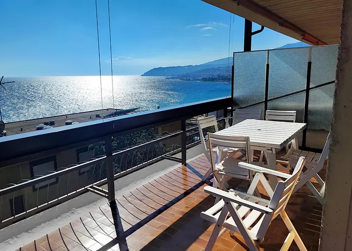 Apartament La Brezza Del Mare San Remo